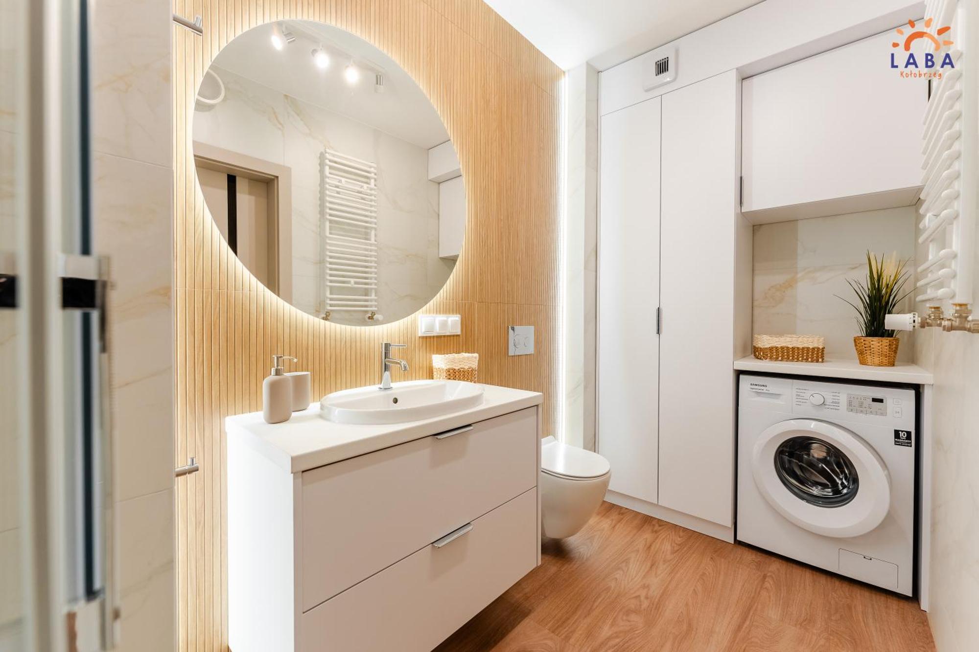 Laba Kolobrzeg Apartamenty Kasprowicza 20C Parking Basen Fitness Bawialnia W Cenie, Parkplatz Schwimmbad Fitness Spielzimmer Im Preis Ngoại thất bức ảnh